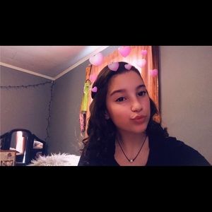 Meet your Posher, Bella